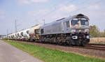 Class66 von RheinCargo am 20.04.2021 in Kaarst.