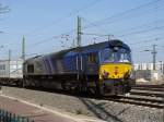 Class 66 der ERS Railways kurz hinter Magdeburg Hbf. Sie fhrt in Richtung Braunschweig. Fotografiert am 14.04.2009