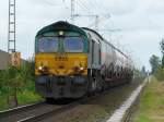 Diese Class 66 rauscht aus Venlo in Richtung Viersen durch Dlken. Das Bild stammt vom 06.09.2009