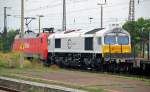 Eine BR 152 zieht am 05.08.10 eine Class 66 der Euro Cargo Rail, diese fhrt z.Z.