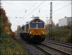 Zwei unbekannte Class66 von EuroCargoRail brummen von Bochum-Nord komment in Richtung Wanne-Eickel.