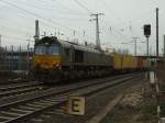 266 102-3 mit einem Gterzug in Richtung Sden.Aufgenommen zwischen Koblenz Hbf und Koblenz-Ltzel.26.2.2011