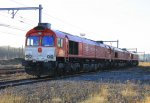 Drei Class 66 DE6311  Hanna ,PB03  Mireille  und DE6314  Hanna  von Crosrail stehen am 15.1.2012 in Montzen-Gare(B) bei schnem Winterwetter.