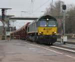 Am 23.11.2012 kam eine EGP Class66 lautstark mit langem Schotterzug in Richtung Norden durch Eichenberg.