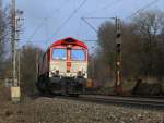 Die Class66  Federica  DE6302 von Crossrail mht sich am 22.03.2013 mit einem Containerzug auf der Rampe der Montzenroute von Aachen West nach Belgien ab.