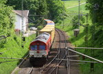 Die Class 66 PB03  Mireille  von Crossrail kommt die Gemmenicher-Rampe hochgefahren aus Richtung Aachen-West mit einem langen MSC-Containerzug aus Aachen-West nach Antwerpen-Berendrecht(B) und