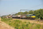 266 024-9 von Railtraxx zieht einen gemischten Güterzug durch Lummen Richtung Hasselt.