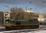 Die Class 66 266 031-4 von Railtraxx rangiert in Aachen-West.