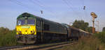 Die Class 66 266 031-4 von Railtraxx kommt mit viel Dieselpower hochgefahren aus Richtung Aachen-West mit einem schweren gemischten Güterzug aus Linz Voestalpine(A) nach Antwerpen