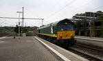 Die Class 66 PB17 von der Rurtalbahn-Cargo kommt als Lokzug aus Oberhausen-West nach Aachen-West und kommt aus Richtung