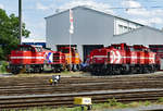 Diesellokansammlung (meist Rheincargo) vor der HGK-Werkhalle in Brühl-Vochem, u.a.