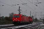 Am Morgen des 9.12.17 fuhr 185 606-1 mit 271 035-8 am Haken als Lokzug Umleiter durch Grevenbroich gen Mönchengladbach.