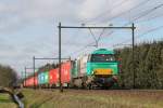 G 2000 BB 272 405 (5001606) von Kombi Rail Europe mit Güterzug 41709 Rotterdam Maasvlakte – Neuss bei Deurne am 25-2-2015.