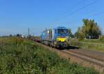 273 014 mit einem Güterzug am 19.10.2014 bei Plattling.