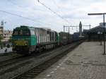 Loc R4C2005 met trein 60136 naar Botlek te Hengelo - 1 oktober 2006
Loc R4C2005 mit Zug 60136 nach Botlek (NL) in Hengelo (NL) - 1. Oktober 2006