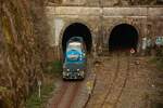 MaK G 2000 mit Flachwagen am Rauenthaler Tunnel, Februar 2026.
