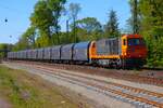 Kreisbahn Siegen-Wittgenstein Vossloh G2000 (273 018-2) mit Coilwagen in Kahl am Main am 24.04.26