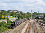 1677 eine G 1206 mit ChemOil Beschriftung als Vorspann vor 189 109 und einem Rheintalumleiter auf dem Weg nach Horb in Tübingen am 3.9.2017. 