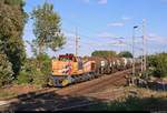 Kesselzug mit 275 837-3 (Lok 6 | MaK G 1206) der northrail GmbH, vermietet an die Bocholter Eisenbahngesellschaft mbH, fährt in Zscherben, Angersdorfer Straße, auf der Bahnstrecke Halle–Hann. Münden (KBS 590) Richtung Sangerhausen.
[10.8.2018 | 18:25 Uhr]