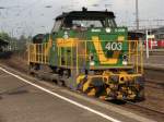 Diesellok DE 403 der Dortmunder Eisenbahn GmbH (DE GmbH), Typ MaK G 1206, als Leerzug im Hauptbahnhof Wanne-Eickel am 04.09.2006.
