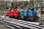 HGB Vossloh G1206 V150.01 (275 502-3) und zwei V100 Ost mit neuer HU am 16.02.26 in Mainz Hbf vom Bahnsteig aus fotografiert