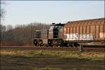 Nachschuss auf die schne 100 1013, die am 28.12.2007 einen Gterzug von Egger nach Schwerte (Ruhr) bespannt.