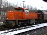 Die RBH 832 (MAK 1206) mu mit einem Gterzug auf die Weiterfahrt im Bahnhof Arnsberg kurze Zeit warten.(26.03.08)