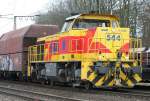 Die 544 der E&H zieht einen Gz aus Oberhausen West durch Duisburg Neudorf nach Flandersbach am 20.03.2010