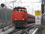 RBH 821 verläßt Recklinghausen-Hochlarmark mit einen Kohlenzug. 24.03.2007