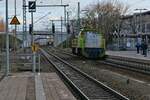 275 833-2 von CAPTRAIN wartet am 07.02.2022 im Bahnhof Biberach (Riß) auf Streckenfreigabe