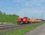 Graben Neudorf - 3. Mai 2022 : AVG Lok 275 005 mit einem Müllzug.