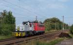 276 003-7 oak-capital hat am 10.09.12 die 140 853-3 EGP am Haken und schleppt diese durch Hamburg-Moorburg.