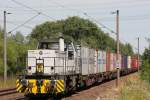 Oak-Capital/TWE 276 013 am 22.7.13 mit einem Containerzug in Hamburg-Moorburg.