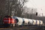 Die Niag Mietlok 277 804 (ex HGK DH 703) am 31.1.12 mit einem Sodazug bei der Durchfahrt durch Ratingen-Lintorf.