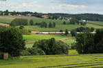 277 003-0 mit dem leeren Hackschnitzelzug aus Regensburg nach Wiesau bei Naabdemenreuth, 30.07.2016