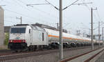 29. April 2010, Am ehemaligen Güterbahnhof Dresden-Niedersedlitz an der Strecke Dresden - Pirna - Bad Schandau - Prag sah ich diesen Kesselwagen-Ganzzug mit der 285 106 der Privatbahngesellschaft ITL. Er fährt in Richtung Dresden