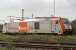 Die 285 102 der hvle am 16.4.10 abgestellt in Duisburg-Ruhort Hafen