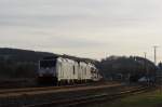 285 109 und 285 111 mit einem Elbtalumleiter am 03.12.13 in Weischlitz.