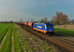 76 109 mit einem Düngerzug am 03.04.2016 bei Plattling. 