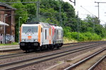 Am 16.06.2016 kamen die 285 001-4 von der hvle und die 187 014-6 von CAPTRAIN aus Richtung Magdeburg nach Niederndodeleben und fuhr weiter in Richtung Braunschweig .