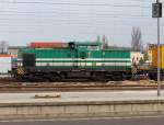 Die V 100.02  Nobby  der HGB abgestellt am 23.04.2013 im Bf Oranienburg.
NVR-Nr.: 92 80 1293 006-3 D-HGB
Fabriknummer: 	70120 
