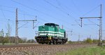 HGB V 100.02 (293 006) fährt am 21.04.16 solo durch Dedensen-Gümmer in Richtung Wunstorf.