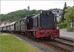 Bahnfest in Königstein. V 36 406 zieht einen Zug mit den Umbauwagen in den Bahnhof Königstein. Mai 2018.