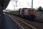 DE92 von Rheincargo kommt leider im gegenlicht mit einem Güterzug aus Richtung Mönchengladbach,Rheydt,Jüchen,Grevenbroich und fährt durch Köln-Ehrenfeld und fährt dann