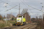 Captrain Deutschland Lok-404.
Die Lok vom Typ G1206 wurde 1998 bei Vossloh unter der Fabriknummer 1001011 gebaut.
Sie wurde an die Dortmunder-Eisenbahn (DE) geliefert und trägt daher die NVR-Nummer 98 80 0275 905-4 D-DE.
Heute ist die Dortmunder Eisenbahn Teil der Captrain Deutschland-Gruppe und deren regionale Präsenz im Ruhrgebiet.
2022-02-24 Herne Südstraße