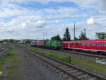 Bahnbetrieb Gera BBG V100-03, 9880 3202 655-7 D-GERA bringt am 18.5.2026 die beiden Ludmillas 232 701-3 und 233 450-6 nachhause. 