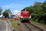 RP Railsystems 290 008-2 am 06.06.20 in Hanau Hafen abgestellt von einer Straße aus fotografiert 