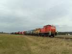 294 898 mit Gterzug auf dem Weg nach Amberg.