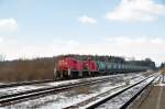 294 809 & 363 706 am 08.03.10 mit dem Traunsteiner Mllzug in Tling