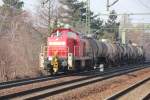 294 748 mit kurzen Kesselzug am Haken am 07.03.2012 durch Dresden-Strehlen.